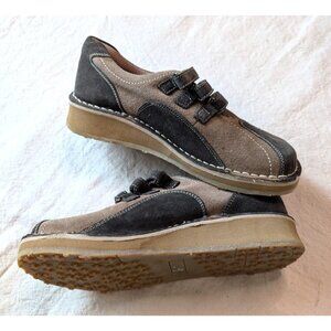 Emergency Exit Cameo VTG Y2K Chunky Brown Suede Triple Strap Sneaker Women's 8